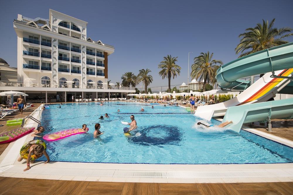 Palm World Side Resort & Spa Екстериор снимка