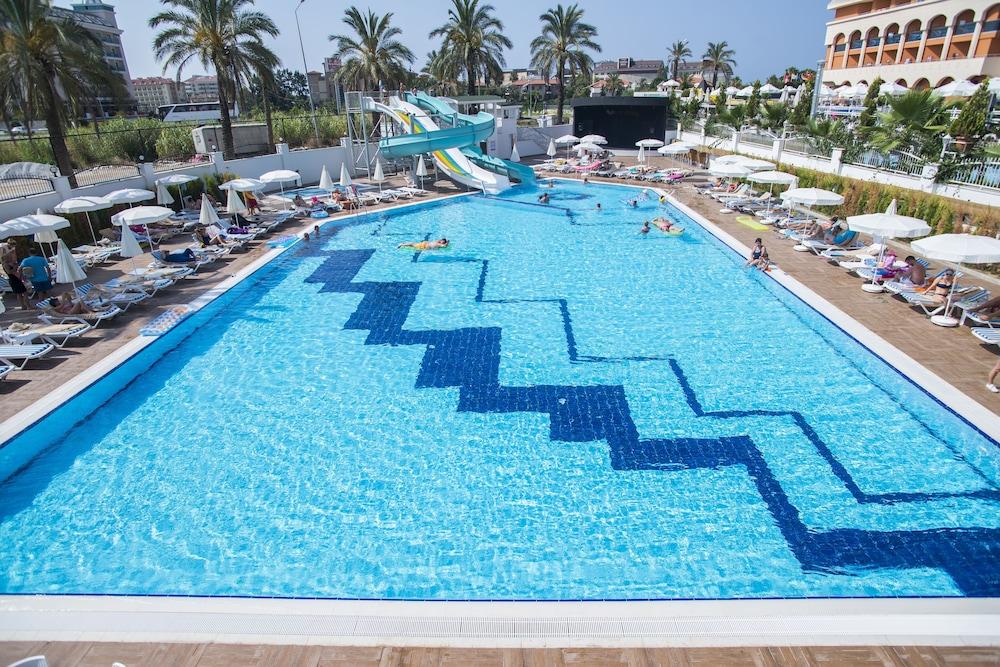 Palm World Side Resort & Spa Екстериор снимка