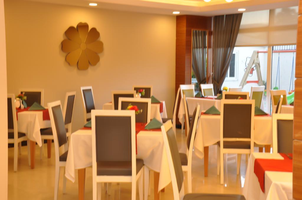 Palm World Side Resort & Spa Екстериор снимка