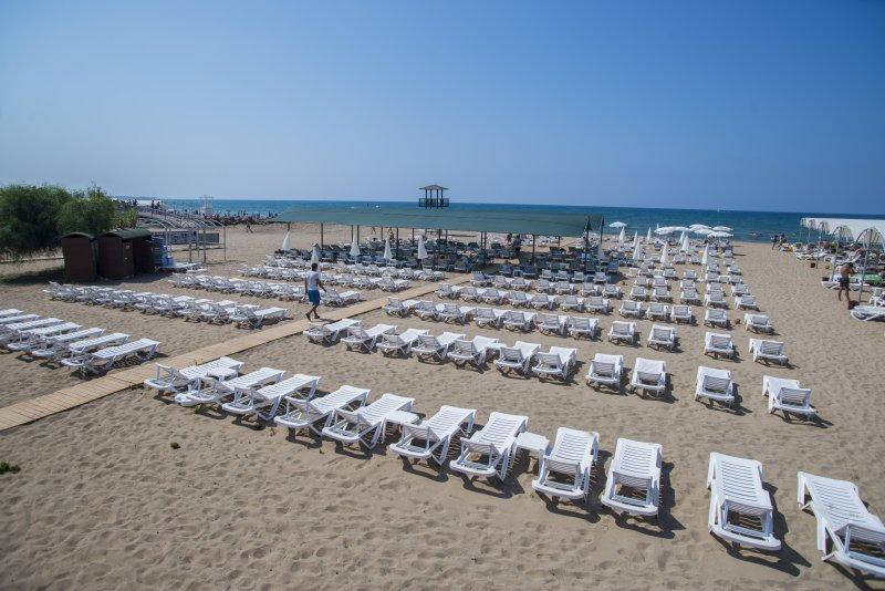 Palm World Side Resort & Spa Екстериор снимка